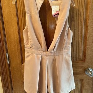 New Dainty Hooligan Juniors Large Romper